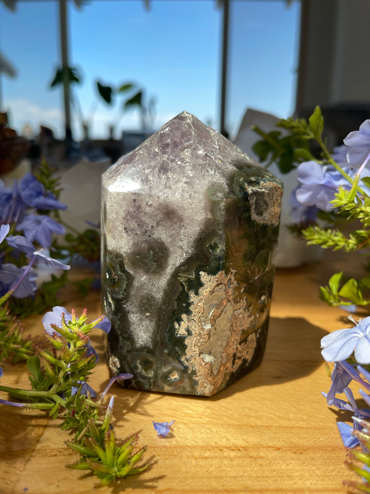 Amethyst Geode Tower